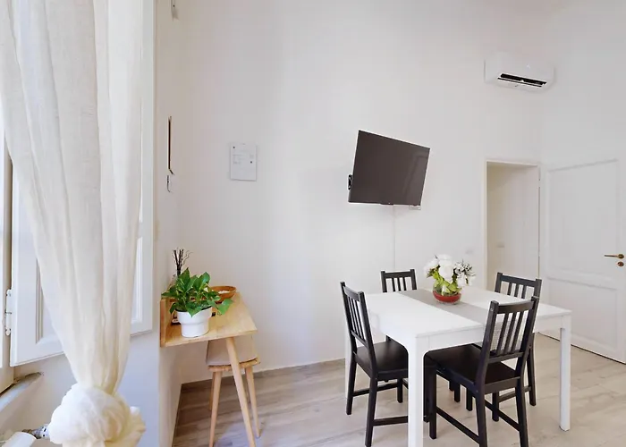 דירה Borgovi House